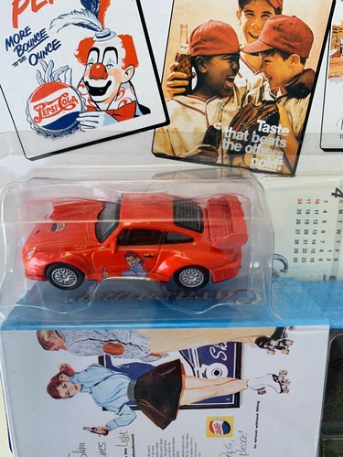 *Rare* 2005 Limited Edition Pepsi Themed Cararama 1:72 Porsche 911 GT2 NIB - Picture 3 of 10