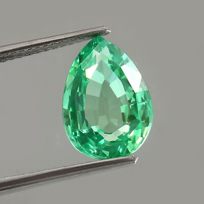 AAA Natural Flawless Ceylon Green Sapphire Loose Pear Gemstone Cut 5.15 CT