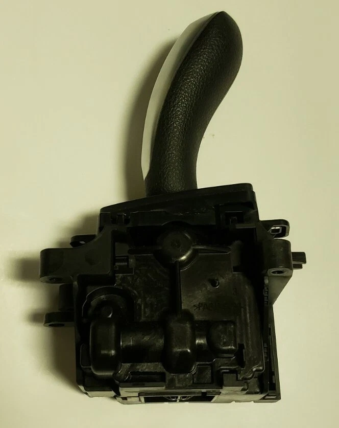 12-19, BMW, F20, F21, F22, F23, F30, F31, F32, F33, F36, Automatic Shifter - Image 4 of 4