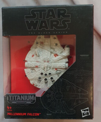 STAR WARS - BLACK SERIES TITANIUM - 01 - Millennium Falcon