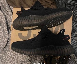 yeezy boost 350 kaws