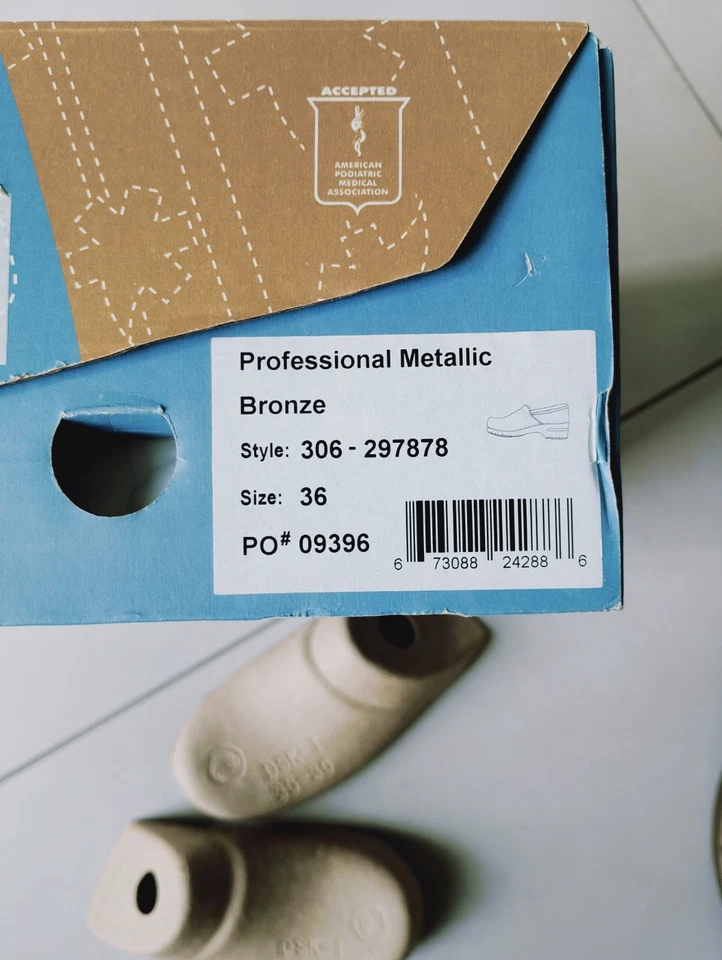 DANSKO Zoccoli Nuovi con Scatola nr. 36 Colore Bronze Metallic - Immagine 4 di 4