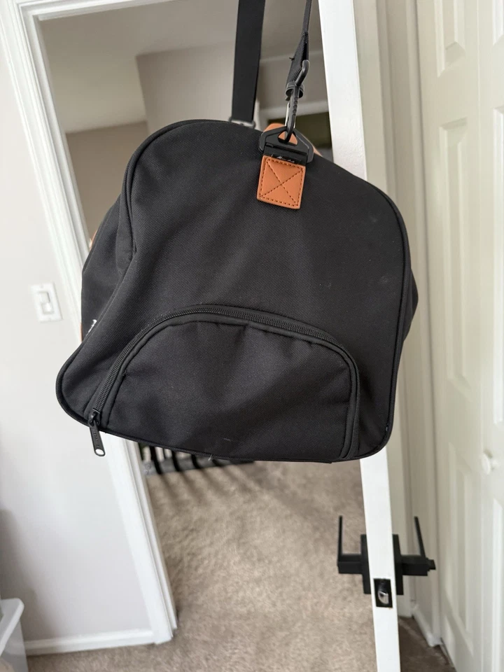 Bolso de Lona Herschel Novel Negro Cuero Sintético Clásico 42.5L Viaje de Fin de Semana Foto 4 de 4