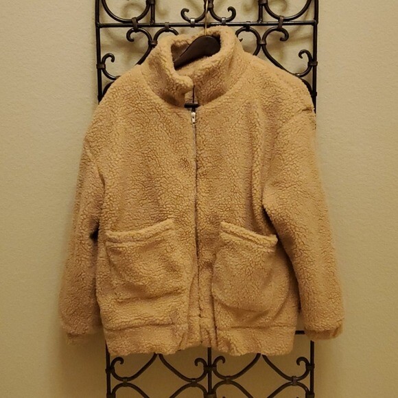 ZAFUL Teddy Coat Size Medium