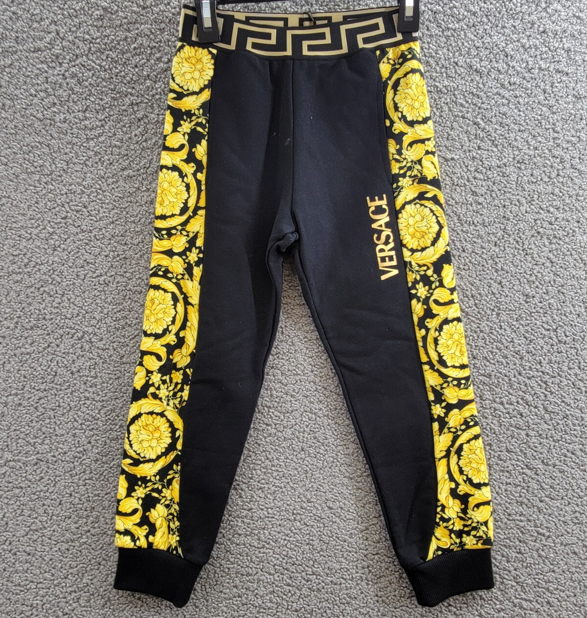 Picture 2 of 20