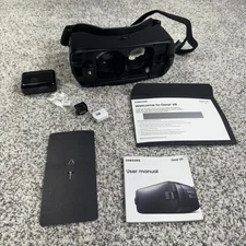 Samsung Gear VR Virtual Reality Headset Bundle Oculus Extras Accessories Manuals