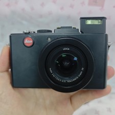 Leica D-LUX 5 Digital Camera 10.1MP 3.8x  Zoom 720p HD Video Recording-Black