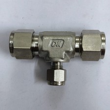 DK-LOK Compression Tee Fitting 1/2" OD x 1/2" OD x 1/4" OD, 316 SS, DTR-8-8-4-S
