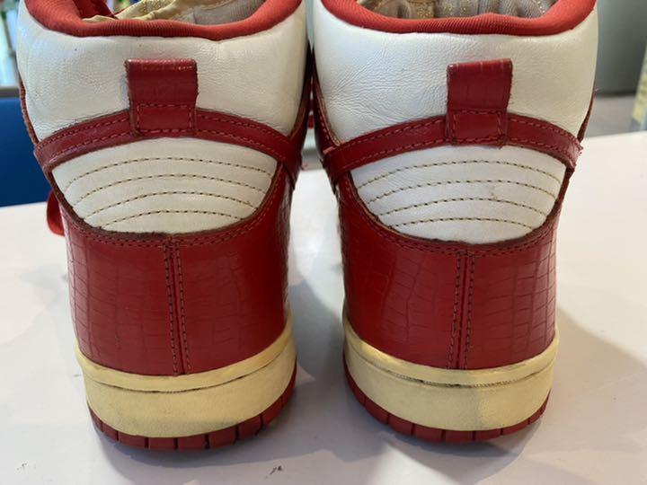 Nike Dunk High Pro SB Supreme Red Stars 307385-161 mens 28.5 Nike Dunk High Pro SB Supreme Red Stars 307385-161 mens 28.5