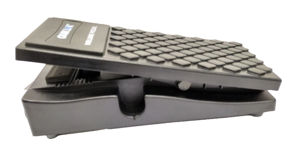 Pedale Volume Strumenti Chitarra Tastiera Basso Nuovo 1 ingresso uscita Quiklok - Immagine 2 di 4