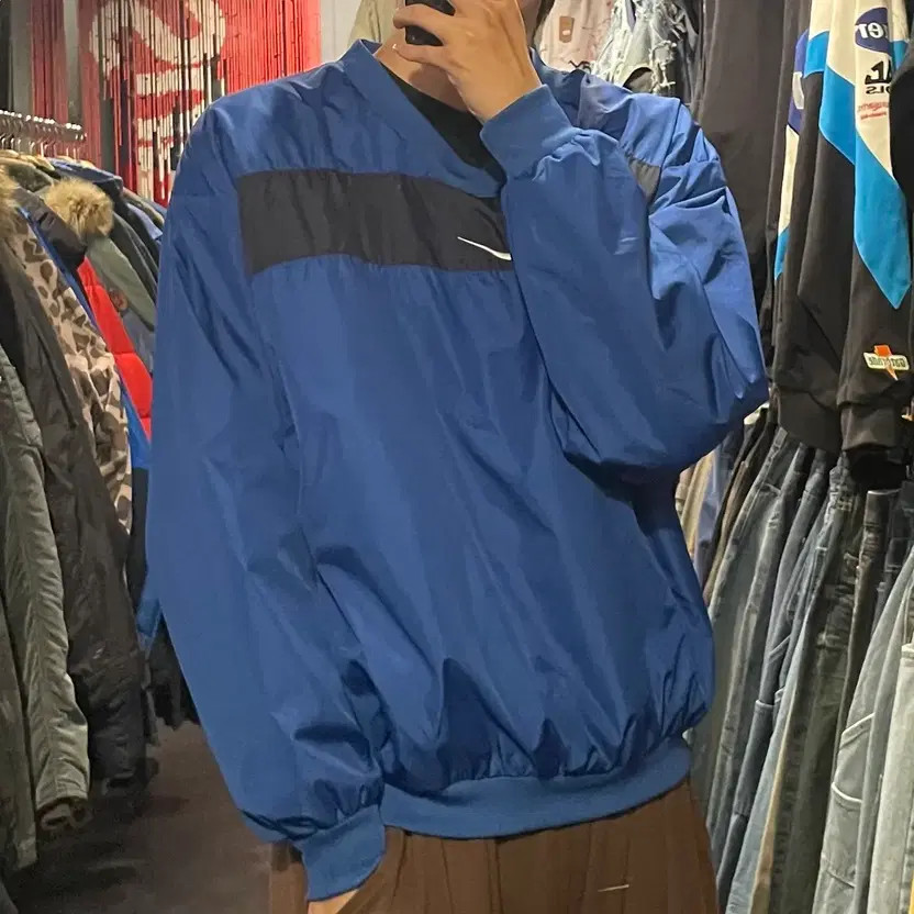 Nike Blue Sweatshirt XL with Black Stripe thumbnail 6