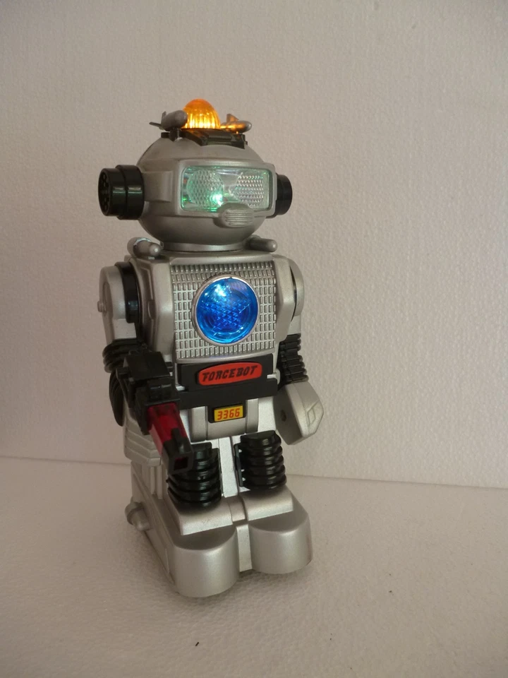 ANNEES 80 - FORCEBOT 3366 - FONCTIONNE A PILES 20 CM - TBE - BOITE FATIGUEE - Photo 2/4