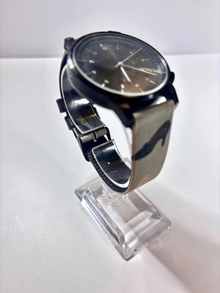 Komono Winston Magritte The Dream Key Unisex Watch KOM-W2887 - Image 3 of 4