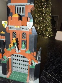 LEGO Castle Kingdoms 7947 Prison Tower Rescue 100% Complete W/Instructions 