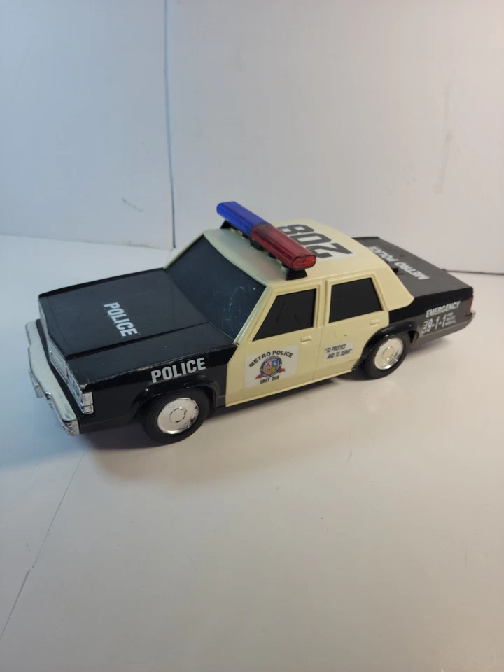 Vintage 1991 Fun Rise Plastic Model Police Car Patrol Unit #208 Metro Police - Image 2 of 4