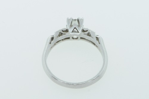 Art Deco (ca. 1935) Platinum Diamond Engagement Ring (Size 5 3/4) - Picture 5 of 7