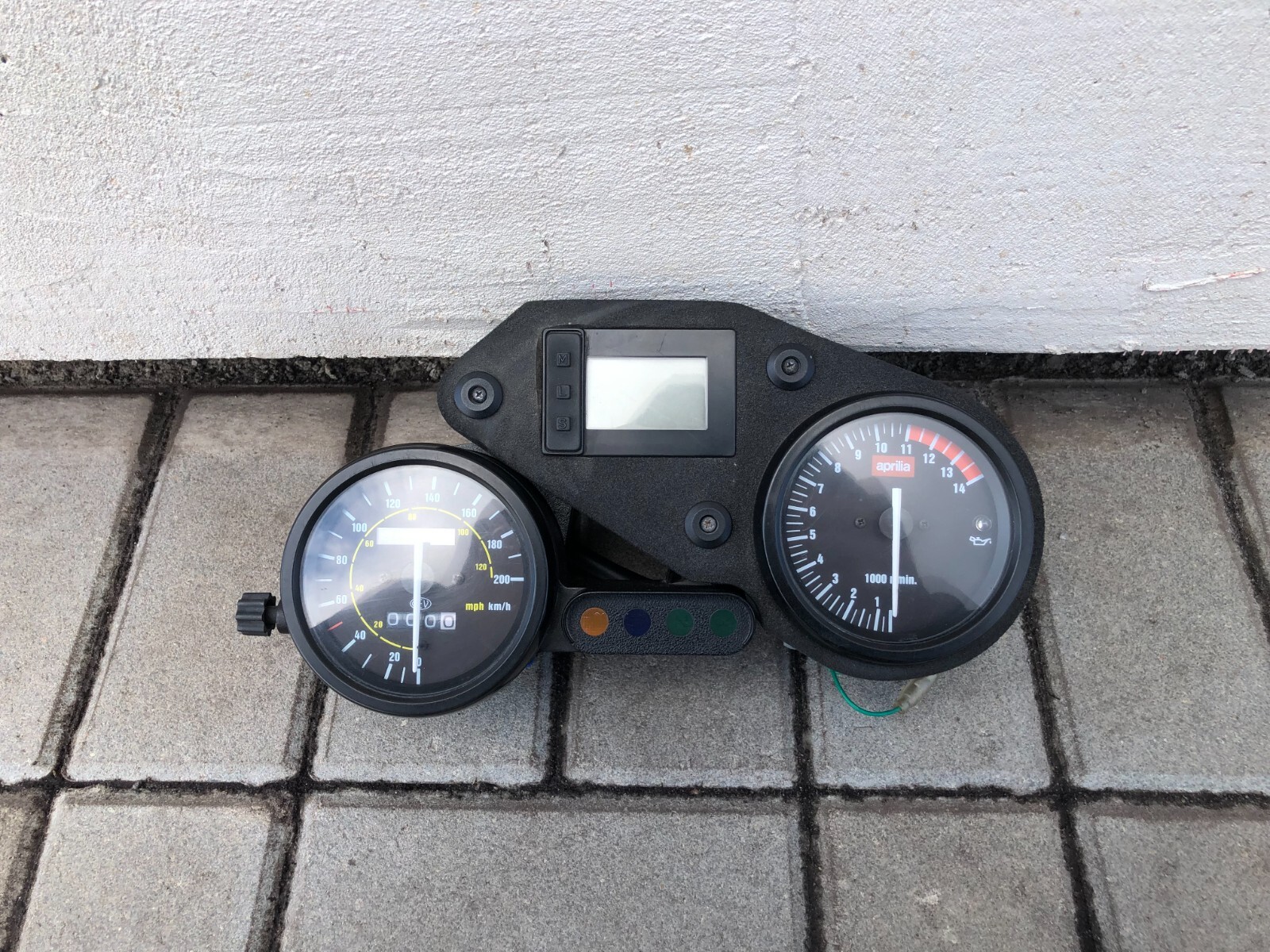 2002-2005 APRILIA RS125 SPEEDOMETER DASHBOARD COMPLETE AP8127325.