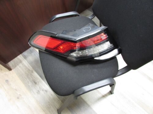 2012-2015 Chevrolet Volt Rear Left Driver Side Tail Light Tail Lamp OEM NEW - Picture 1 of 7