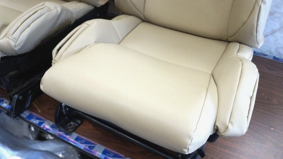 PARA CHEVY CORVETTE C4 SPORT 84-93 S. CUERO AJUSTE PERSONALIZADO 2 FUNDAS DE ASIENTO 13 COLORES Foto 4 de 4