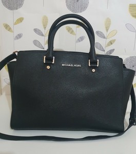 michael kors selma sizes