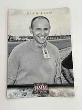 2012 Panini Americana Heroes & Legends #48 - Alan Bean - Astronaut