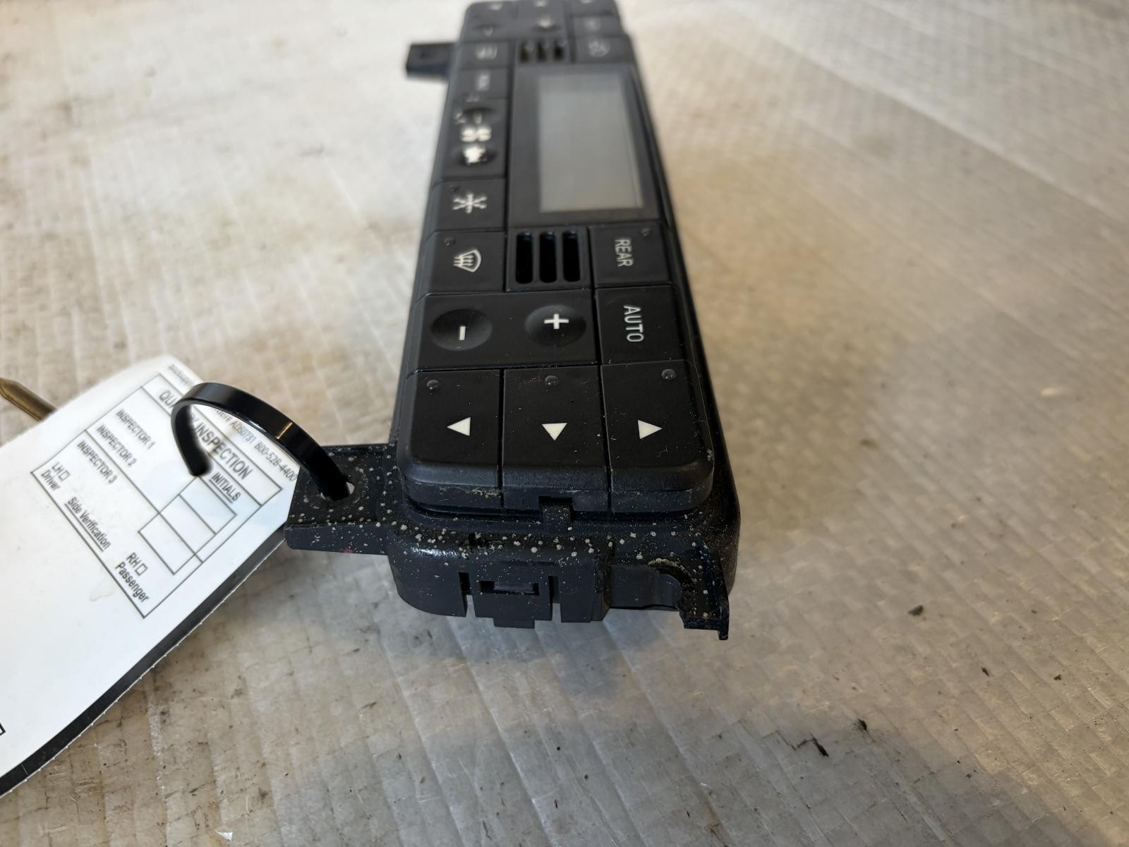 Maserati Quattroporte 2010-2012 Panel P/N 271199