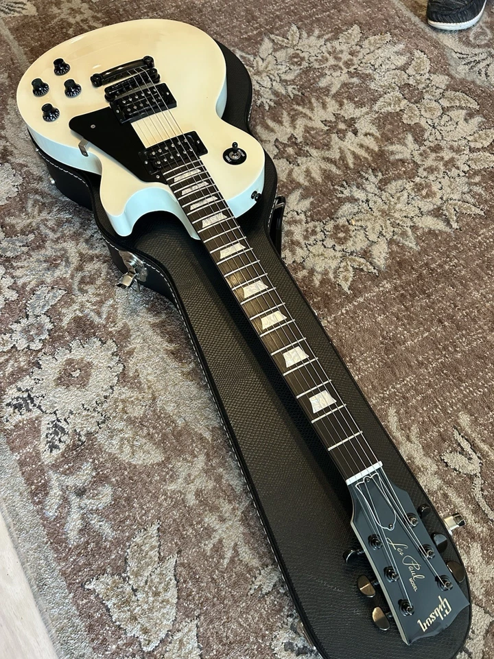 Gibson Les Paul Studio 2010 blanca Foto 2 de 4