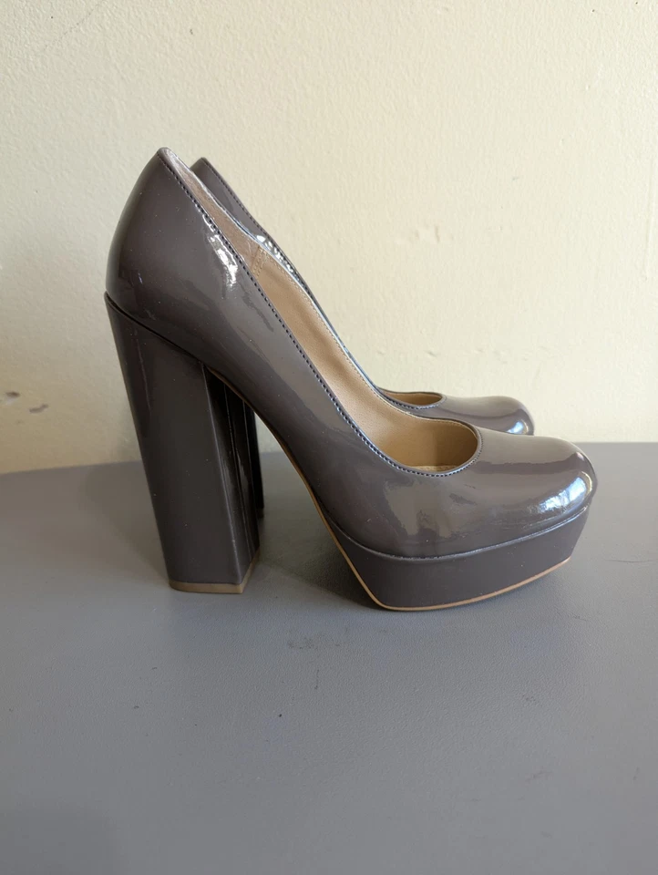 Zapatos de salón de cuña con plataforma Mia, talla 7M Uptown Girl para mujer Foto 2 de 4