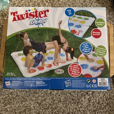 Hasbro Twister Splash   Summer Toys Water Game for Kids, Sprinkler Outdoor Game