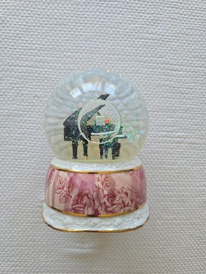 Twinkle Exclusive Collection Spinning Piano Music Box (plays Nocturne by Chopin)