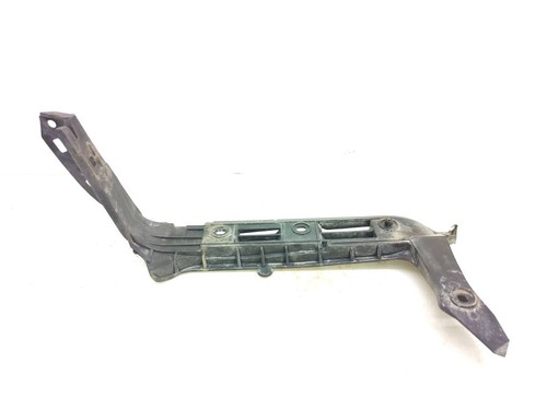 Volkswagen Transporter - Caravelle T5 2010 Stoßstange hinten links Halterung