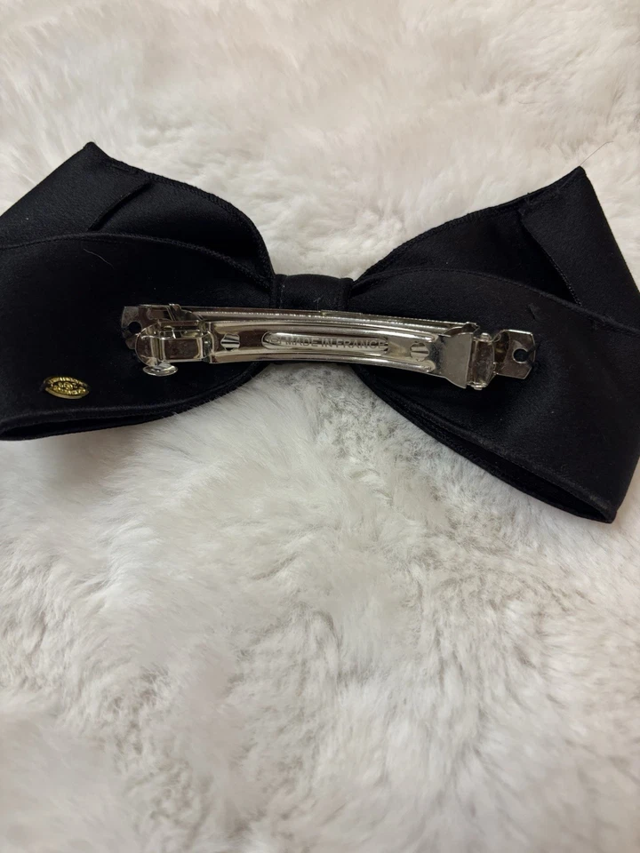 Corredor de pelo Chanel moño negro satinado Foto 4 de 4