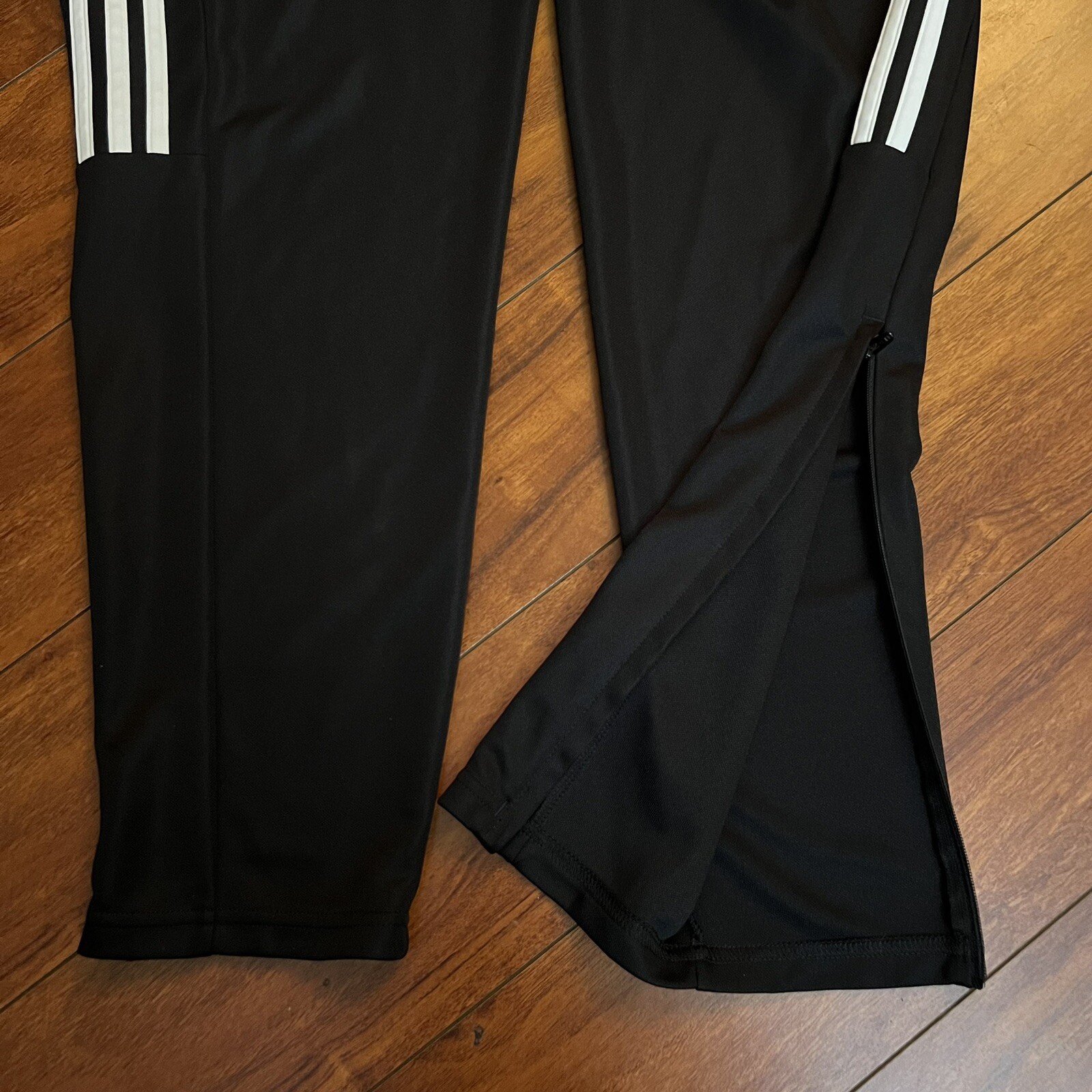 ADIDAS Aeroready Track PHTM Pant BLACK WHITE Men’s M DW6755 APU013 11/