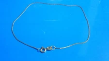 vintage Italy 14K gold s curve chain bracelet 1g 9" tip to tip signed unreadable