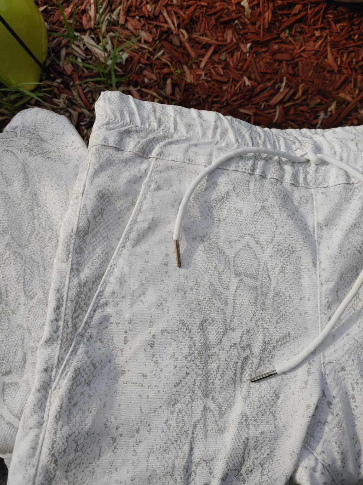 Bevy Flog White/Silver Python Snake Print Elastic… - image 2