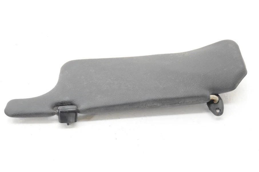 1989-1991 Mazda Rx7 13B Vert 15x4 Driver and Passenger Set of Black Sun Visors Foto 3 de 4