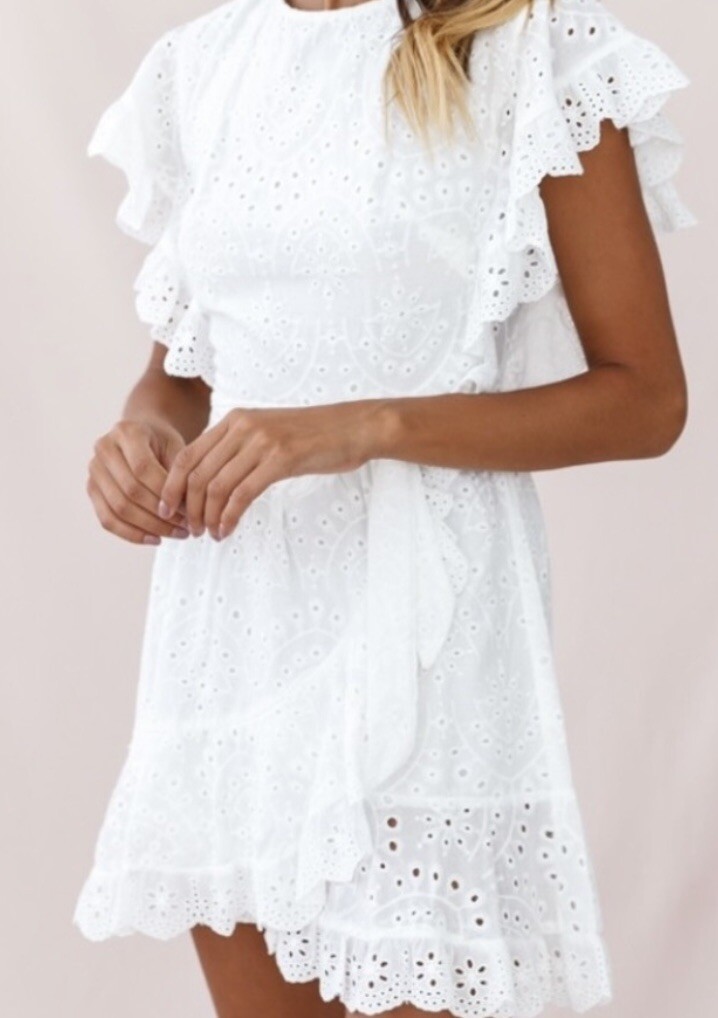 Selfie Leslie White Dress With One Sleeve Selfie Leslie White