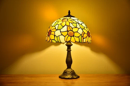 Retro Stained Glass Sunflower Tiffany Style Table Lamp Accent Lamp H18"