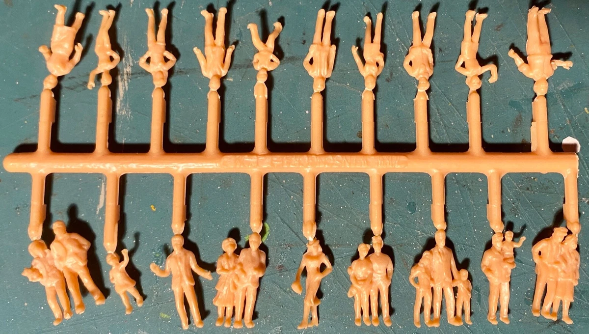 Lot 92 Boîtes Preiser Neuf Figurines Neuf New Ho Trains Réf