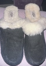 ~Zoccoli Uggs neri taglia 3~Super carini~