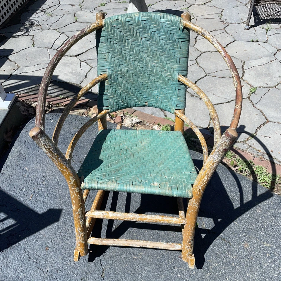 Antigua mecedora Indiana Hickory con respaldo de barril Adirondack verde rústico primitivo Foto 2 de 4