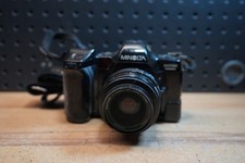  A Minolta Maxxum 7000i SLR Film Camera with 35-105mm - Film Tested And Working