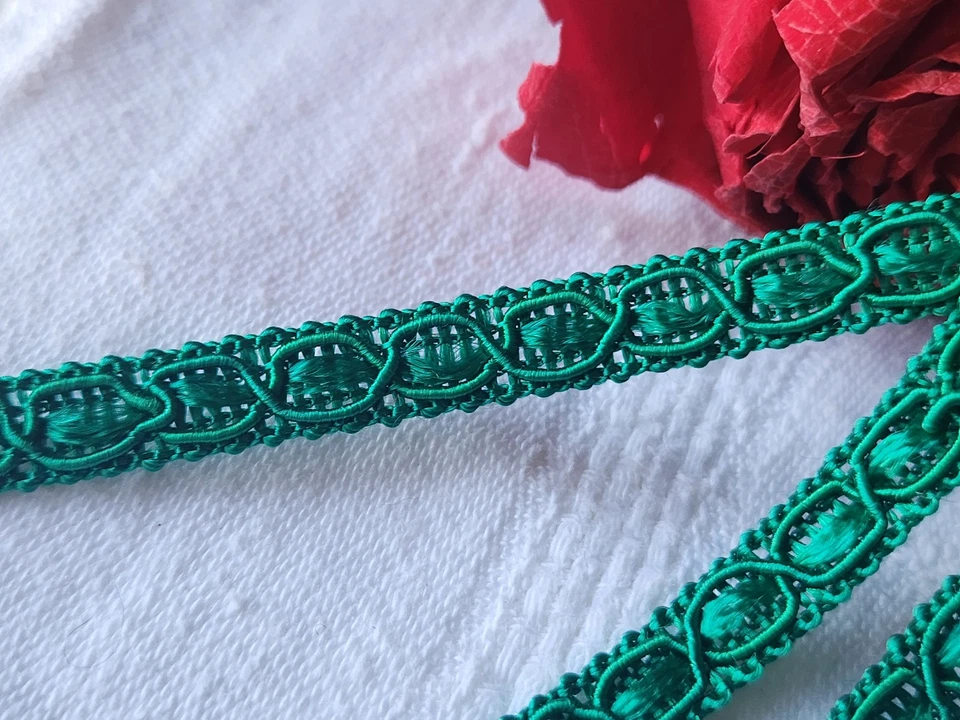 Galon vintage bordure vert satiné 3 mètres sur 0,8 cm A3 - Photo 2/2