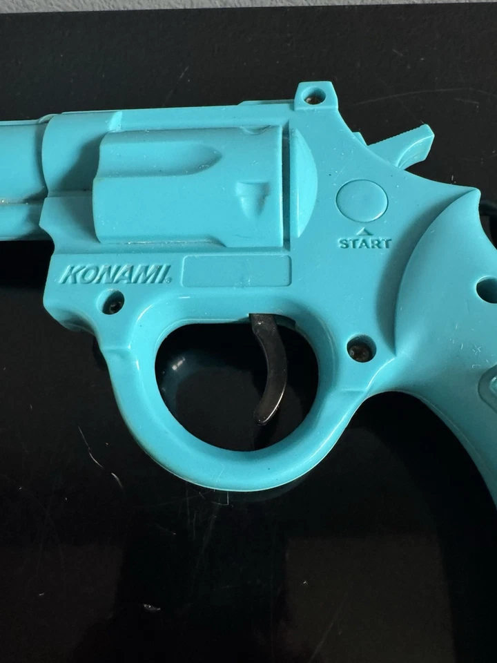 Controlador KONAMI Lethal Enforcer THE JUSTIFIER GUN para SUPER NINTENDO SNES DE COLECCIÓN Foto 2 de 4