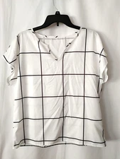 SHEIN Clasi Grid Print Notched V-Neck Blouse Short Slv White L (8-10 US) #15885