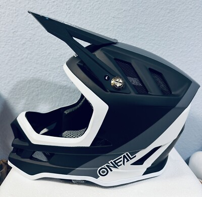 O'NEAL Blade Hyperlite Helmet Charger V.22 Black/White 0452-004 Large Adult NEW