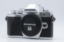 Olympus OM-D E-M10 Mark III  Black  Silver Body