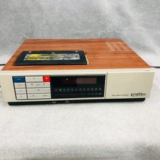 Vintage Quasar VH5031WW Top-Loading VCR - Woodgrain Finish - As Is / Parts Only