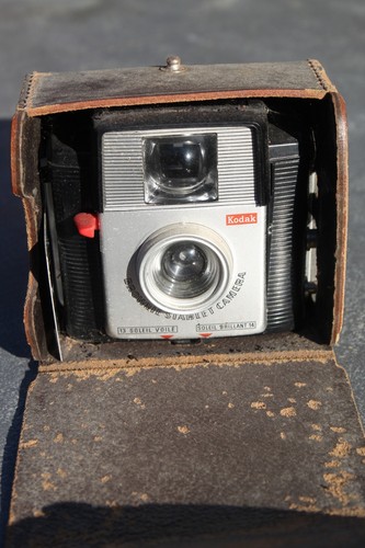 Vintage Kodak Brownie Starlet Camera #23 in Box not tested