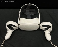 Meta Quest 2 Virtual Reality Headset Oculus 2 White With Two Controllers image